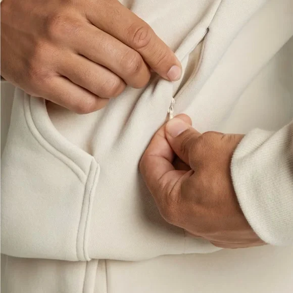 Comfrt Airplane Mode Travel Hoodie - Bone - L - NWT - Picture 6 of 8